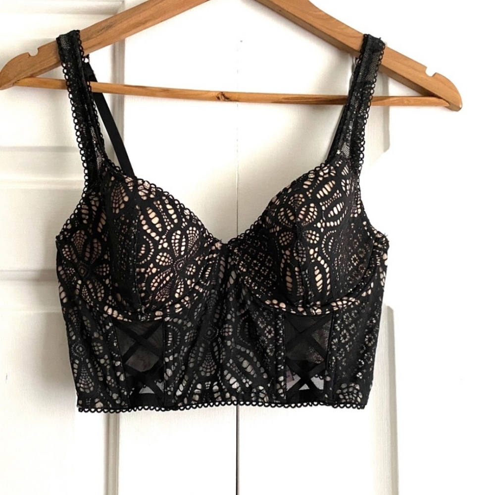 VS bustier